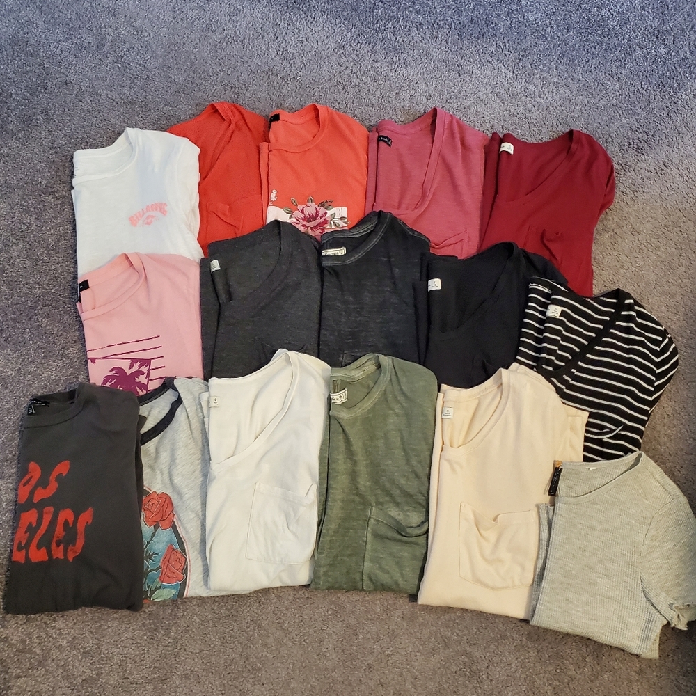 Women's Short Tee Shirts